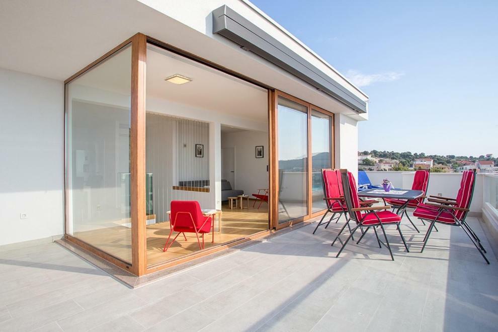 Apartments Jelena Ражань Экстерьер фото